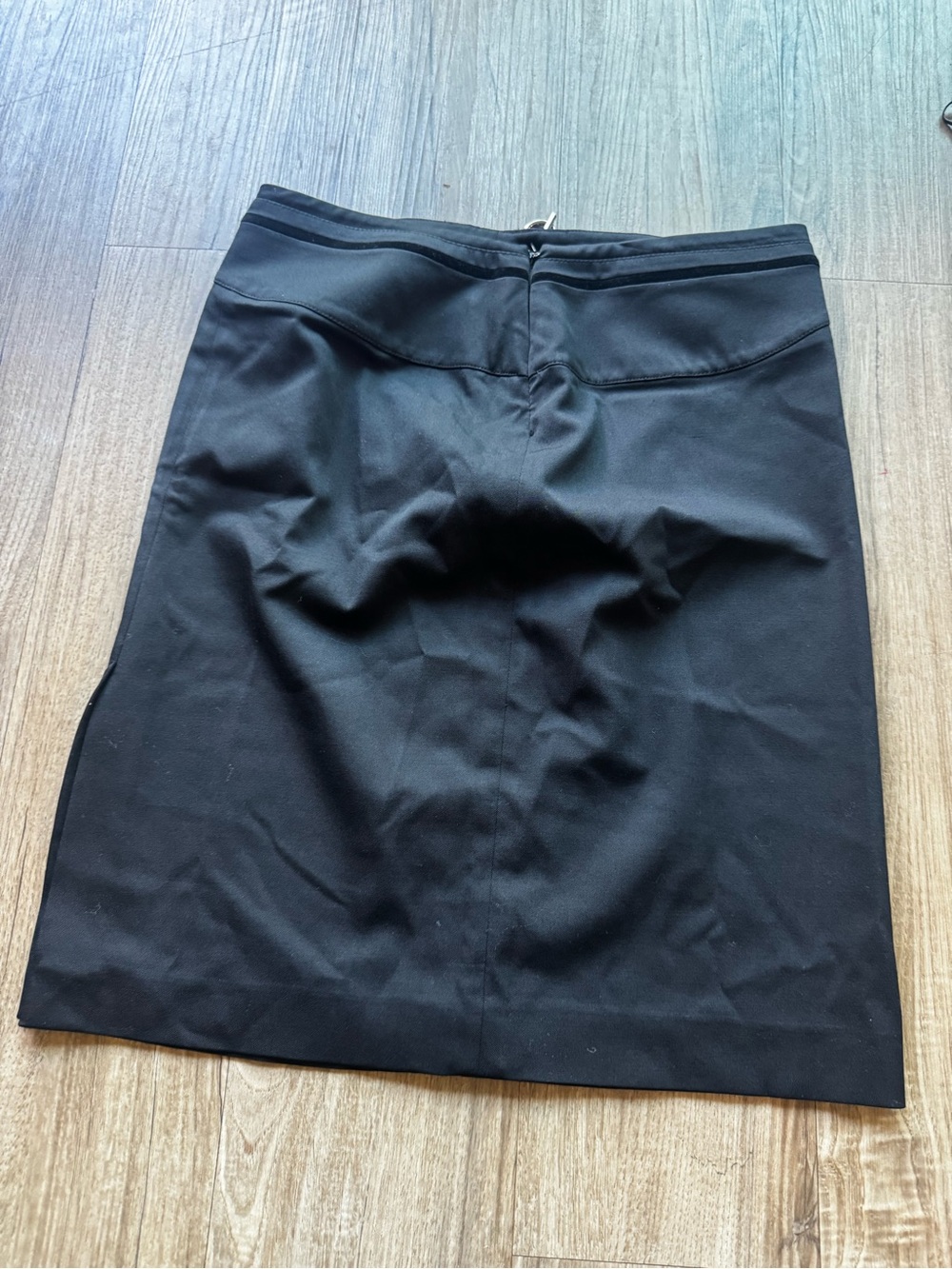 VTG Gucci Black Chain-Accent Pencil Skirt size 40 - Picture 5 of 11